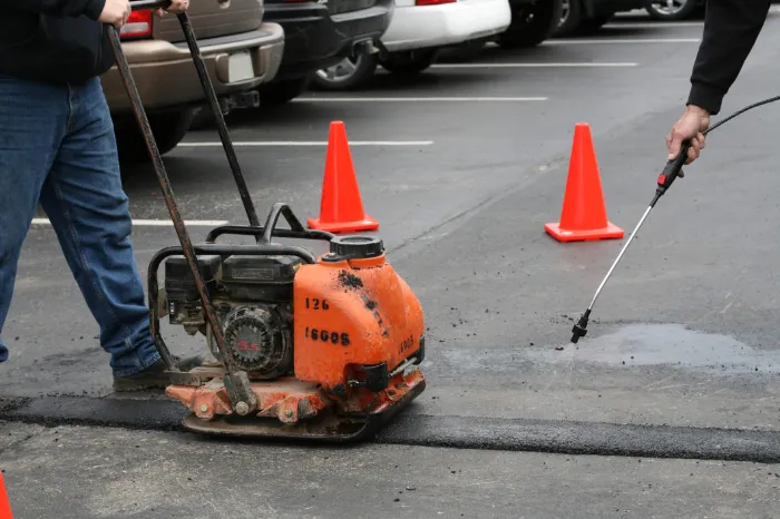 How to Do Asphalt Repair in Barboursville, WV How to Do Asphalt Repair in Barboursville, WV
